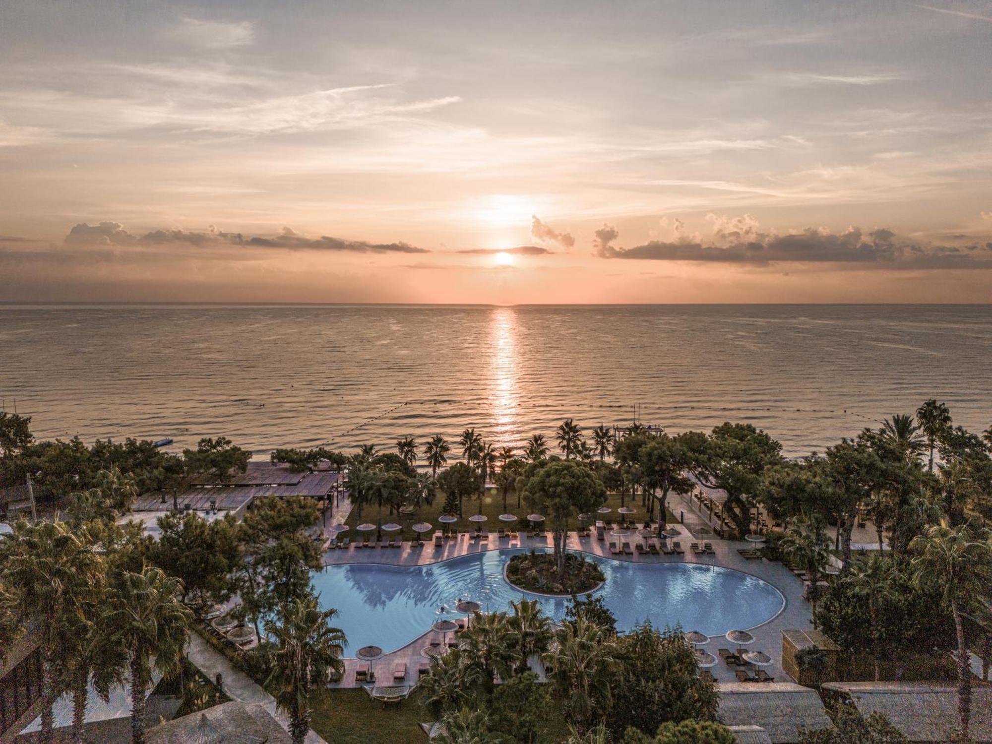 Balmy Beach Resort เกเมร์ ภายนอก รูปภาพ