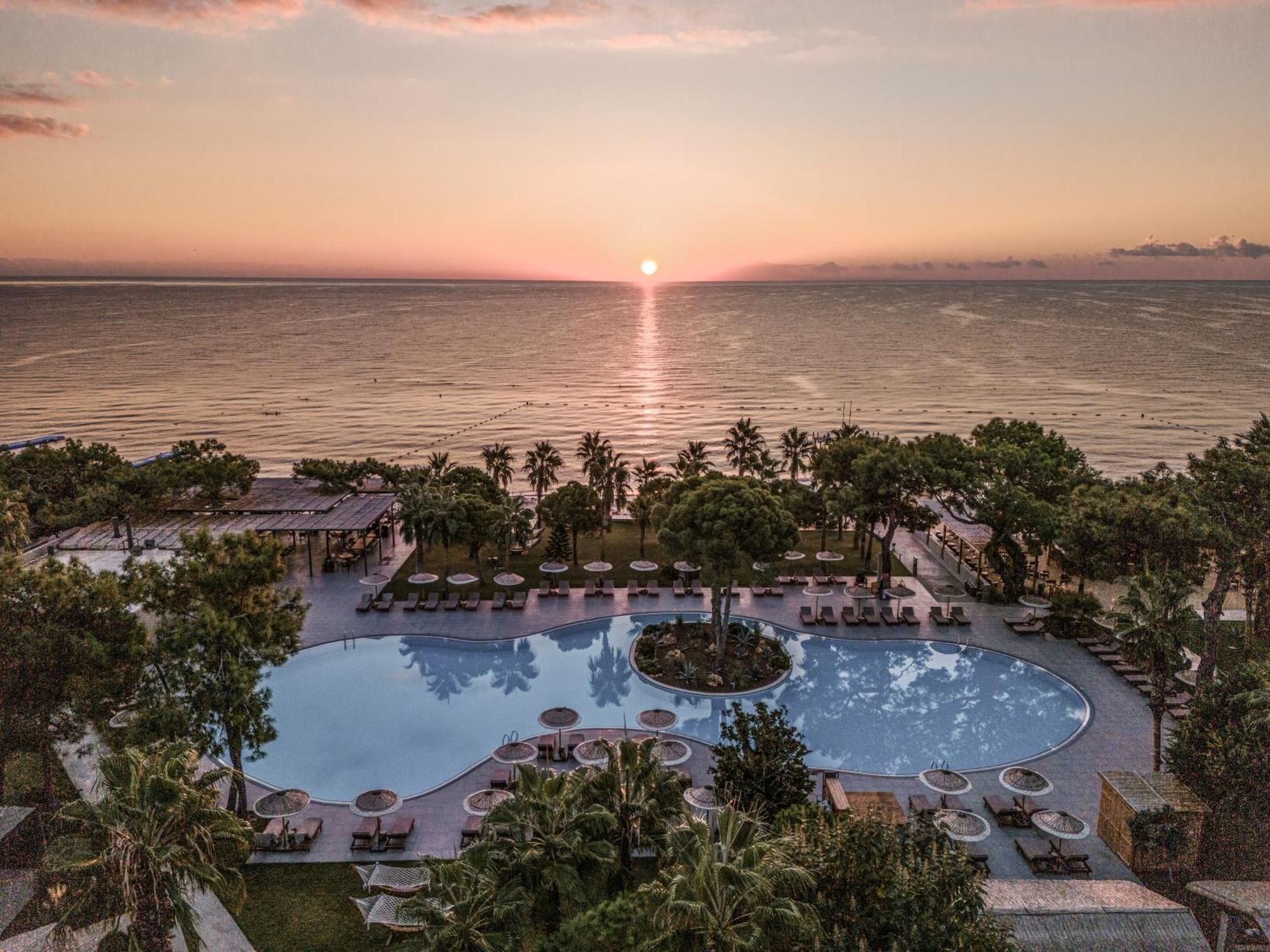 Balmy Beach Resort เกเมร์ ภายนอก รูปภาพ