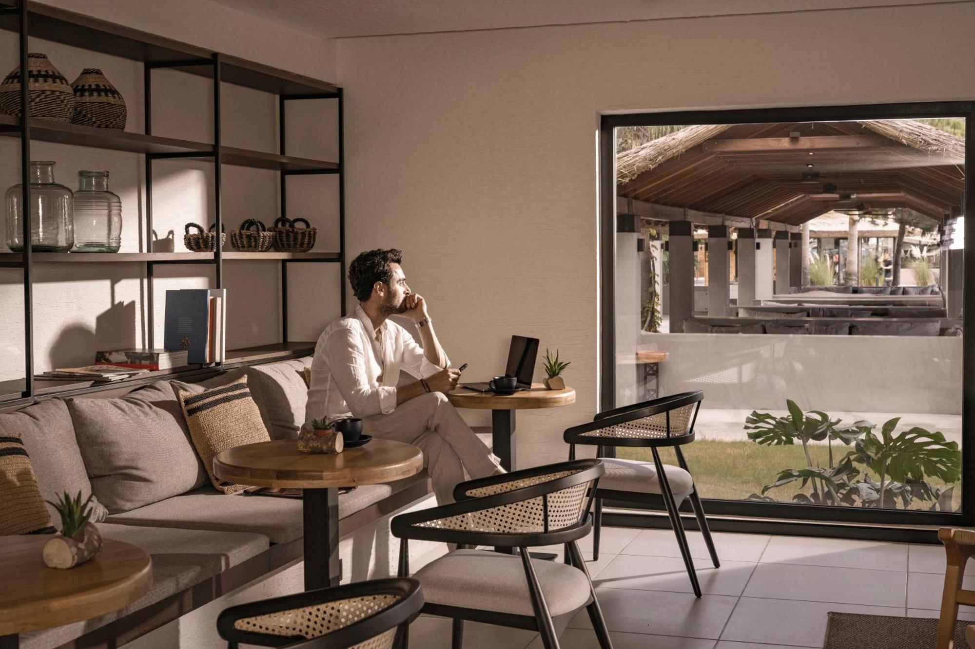 Balmy Beach Resort เกเมร์ ภายนอก รูปภาพ